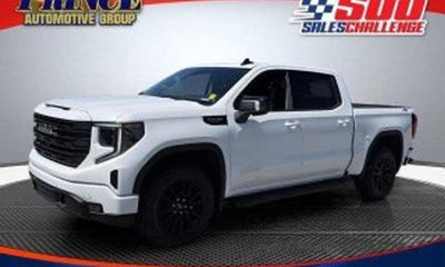 2024 GMC Sierra AT4