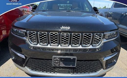 2022 Jeep Grand Cherokee Summit