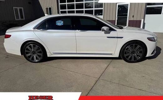2018 Lincoln Continental Reserve