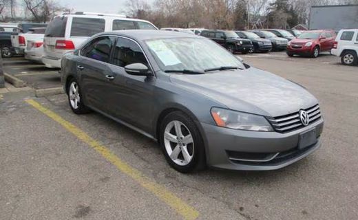 2012 Volkswagen Passat SE