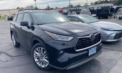 2023 Toyota Highlander