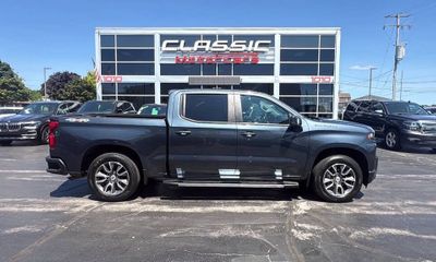 2020 Chevrolet Silverado RST