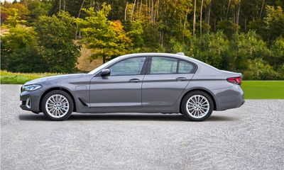 2023 BMW 530E 530XE