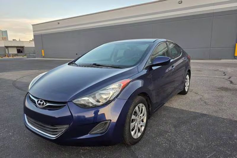 2012 Hyundai Elantra — a typically priced live listing