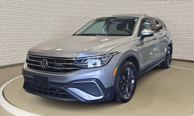 2023 Volkswagen Tiguan 4Motion SE