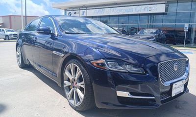 2016 Jaguar XJ XJL Portfolio