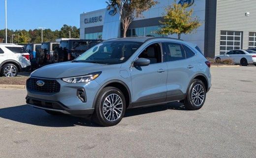 2025 Ford Escape