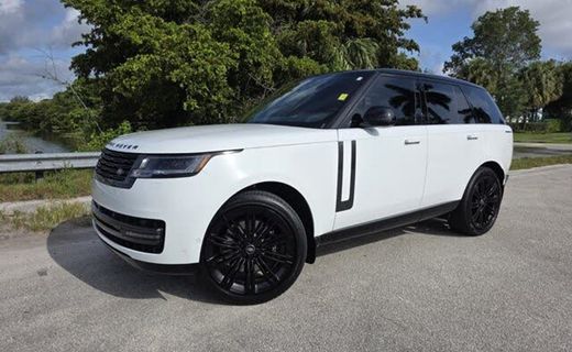 2025 Land Rover Range SE