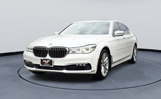 2017 BMW 750I B7