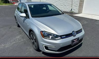 2016 Volkswagen E-Golf SE