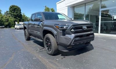 2026 Toyota Tacoma SR5