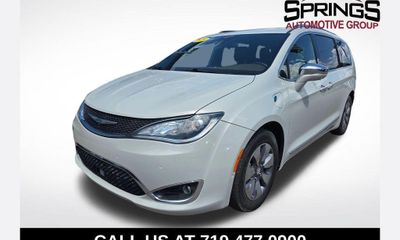 2020 Chrysler Pacifica Limited
