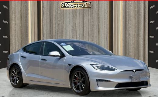 2025 Tesla Model S Plaid