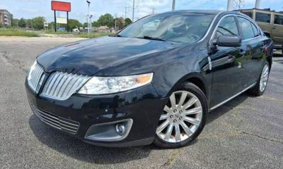 2011 Lincoln MKS EcoBoost