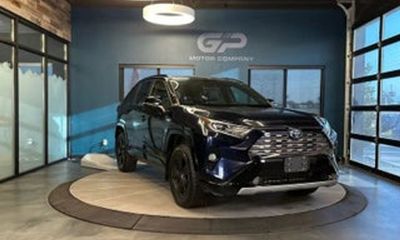 2020 Toyota RAV4 XSE