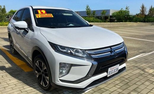 2019 Mitsubishi Eclipse Cross SE