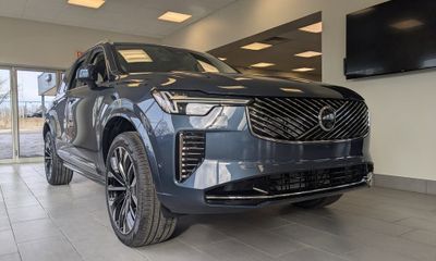 2026 Volvo XC90 Ultra Bright