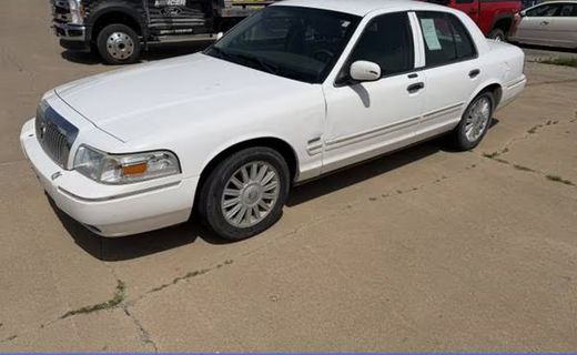 2011 Mercury Grand Marquis LS