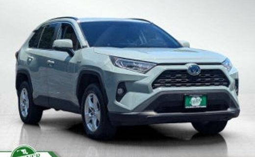 2021 Toyota RAV4 XLE