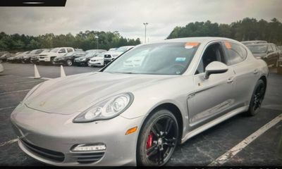 2013 Porsche Panamera S Hybrid