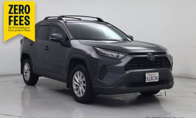 2019 Toyota RAV4 LE