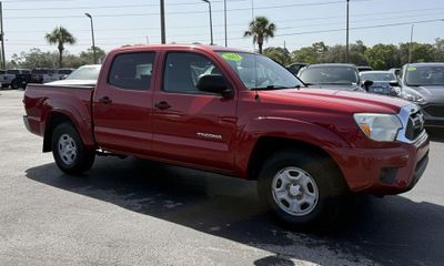 2013 Toyota Tacoma Delux