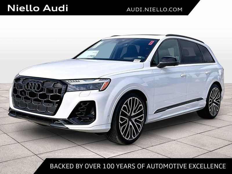 2026 Audi SQ7 — a typically priced live listing