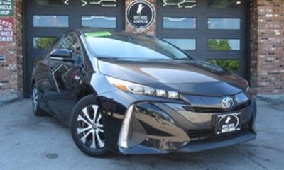 2021 Toyota Prius Prime PHEV XLE