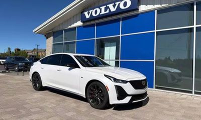 2023 Cadillac CT5 Sport