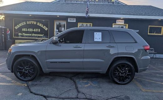 2021 Jeep Grand Cherokee Laredo