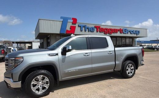2025 GMC Sierra SLT