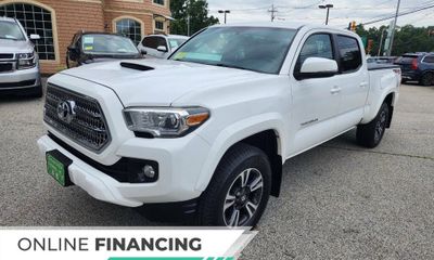 2017 Toyota Tacoma SR5 TRD OFF