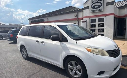 2011 Toyota Sienna
