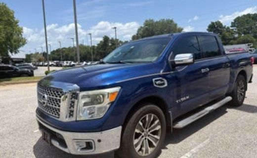 2017 Nissan Titan SV