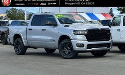 2024 Ram 1500 Laramie