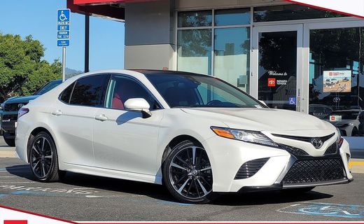 2020 Toyota Camry XSE