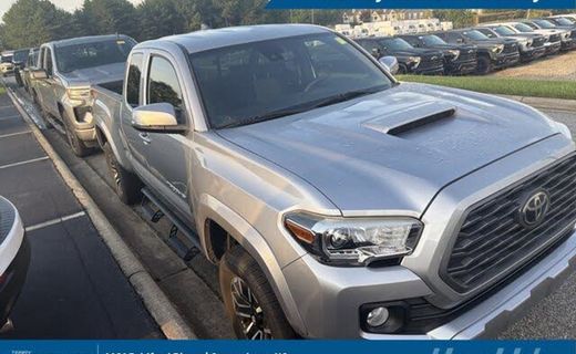 2020 Toyota Tacoma TRD Sport