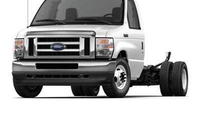 2026 Ford E-450 Base