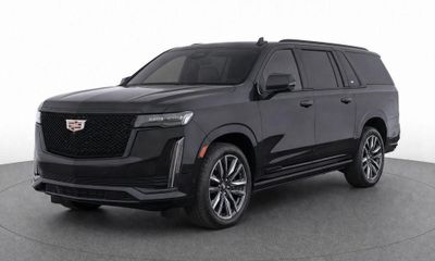 2023 Cadillac Escalade ESV Sport