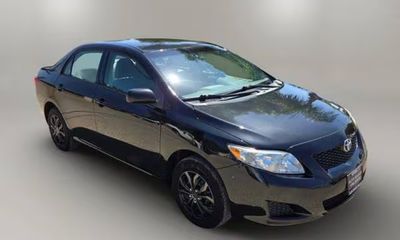 2010 Toyota Corolla LE