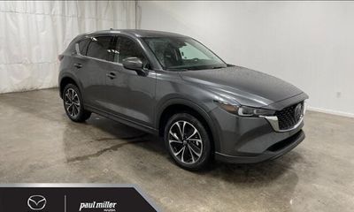 2023 Mazda CX-5 Premium Package