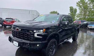 2024 Chevrolet Silverado ZR2