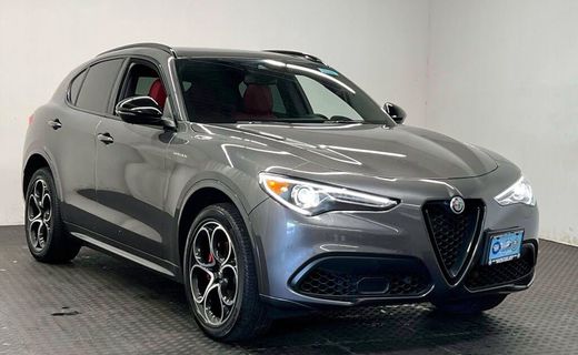 2023 Alfa Romeo Stelvio TI