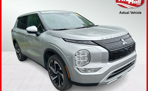 2022 Mitsubishi Outlander SE
