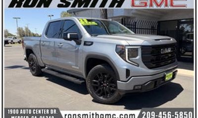 2023 GMC Sierra Elevation
