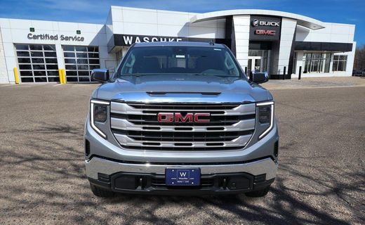2026 GMC Sierra SLE