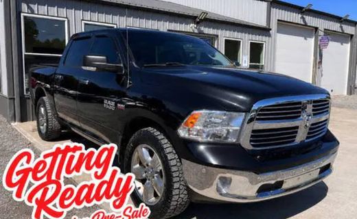2018 Ram 1500 SLT