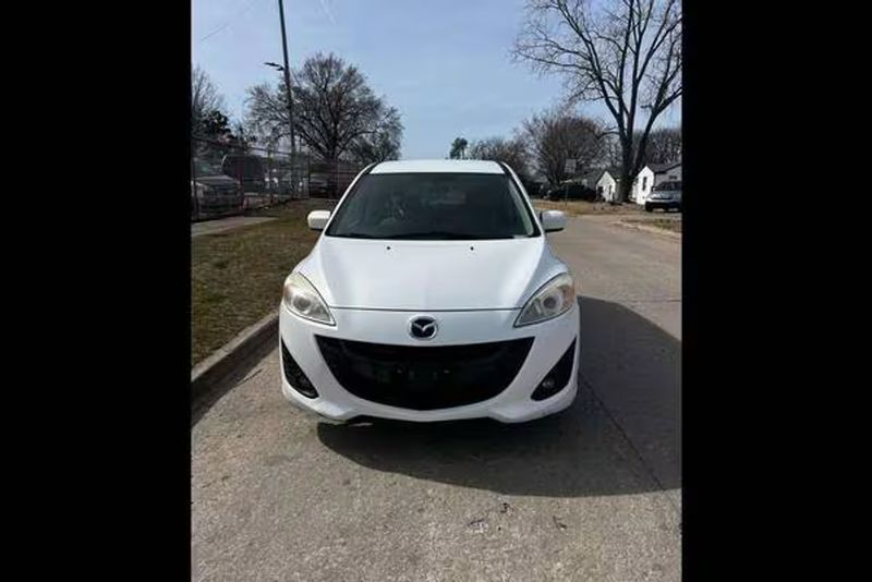 2012 Mazda Mazda5 — a typically priced live listing