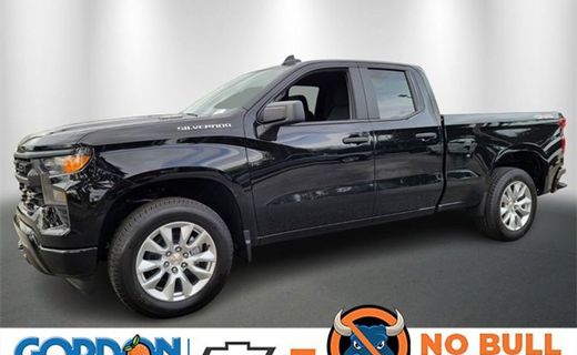 2025 Chevrolet Silverado Custom