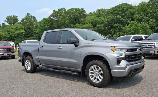 2023 Chevrolet Silverado RST